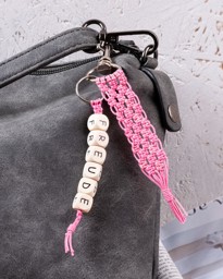Zeige Details für efco creative Anleitung Makramee Bag Charm Bild von efco creative Anleitung Makramee Bag Charm