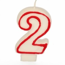 Zeige Details für Zahlenkerze weiss "2" mit rotem Rand
 Bild von Zahlenkerze weiss "2" mit rotem Rand